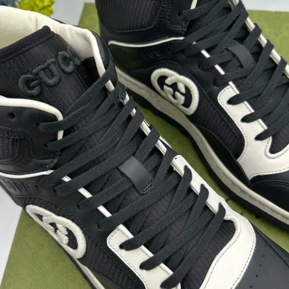 Men's Gucci Mac 80 high top leather sneakers . Size 9.